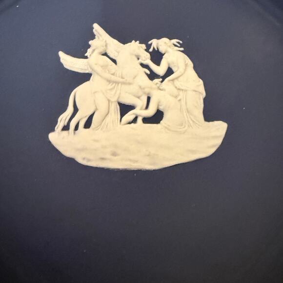 Vintage Wedgwood Dark Blue Jasperware Trinket Dish Octagonal Neoclassical Relief - Picture 3 of 5